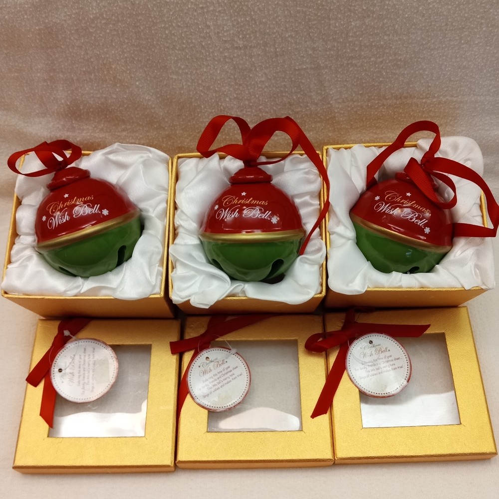 3 CHRISTMAS WISH BELLS in GOLD FOIL BOXES NIB 3.5"x 3" LARGE CERAMIC ORNAMENTS
